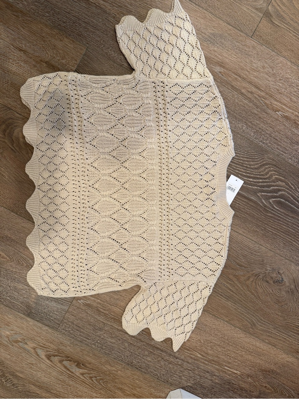 Splendid Cream Openwork Scallop-Hem Short Sleeve Sweater - Picture 3 of 3